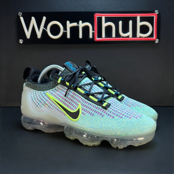 Nike Air Vapormax 2021 Flyknit • DX3368 700 • Volt / Blue • WMN Sz 10 / MENS 8.5 - Picture 3 of 10